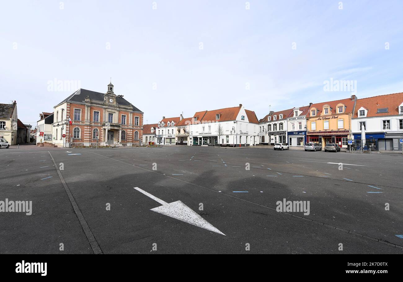 ©PHOTOPQR/VOIX DU NORD/Sebastien JARRY ; 14/03/2021 ; Etaples. le 14/03/2021. Luogo deserte durant le Confinement le week-end . Foto Sébastien JARRY : LA VOIX DU NORD. 2021/03/14. Blocco week-end nel nord della Francia. Foto Stock