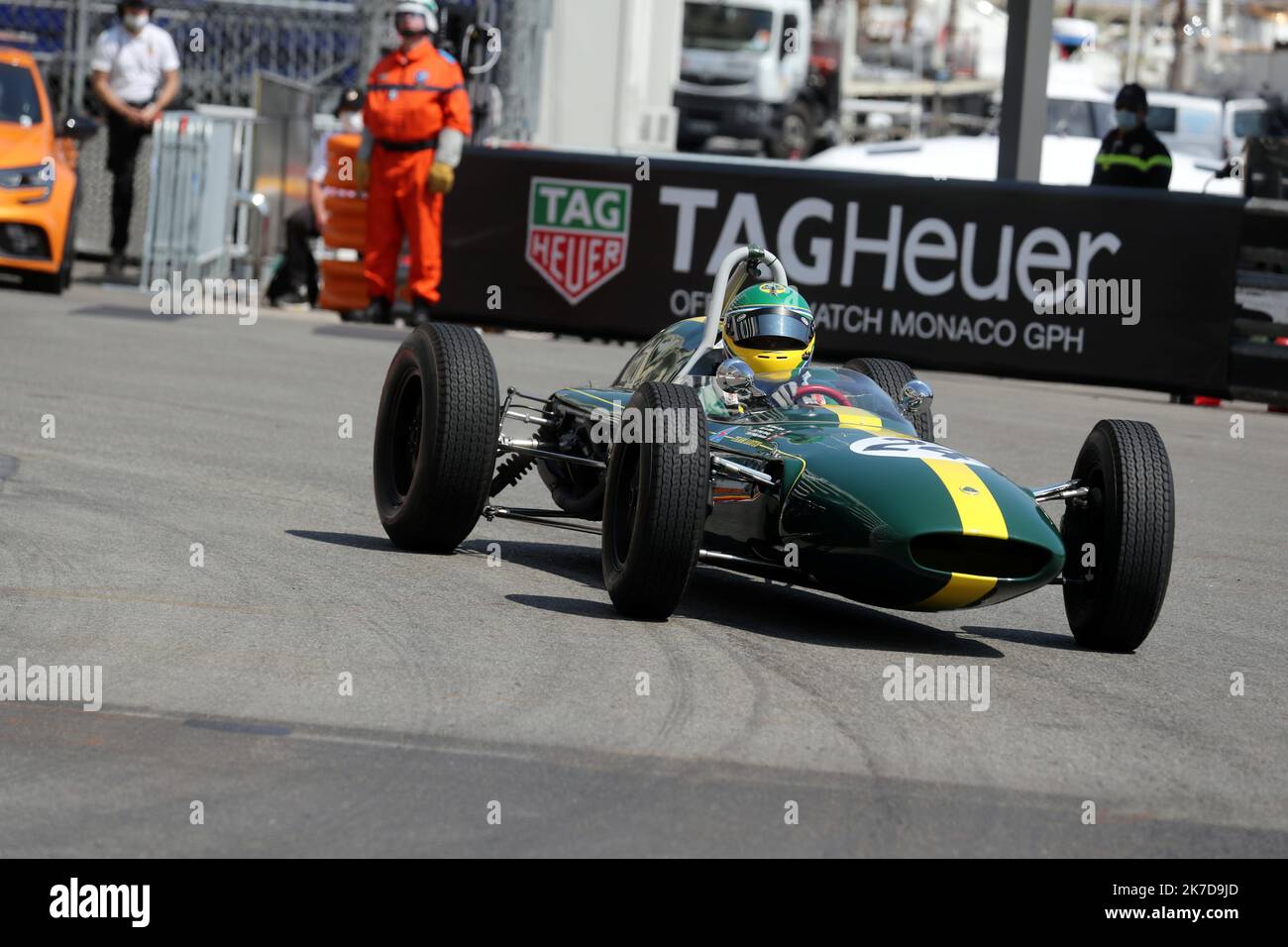 ©PHOTOPQR/NICE MATIN/Jean Francis Ottonello ; Monaco ; 23/04/2021 ; OTTONELLO JEAN-FRANCOIS - vendredi 23 avril 2021 - 12ème Grand Prix historique de Monaco 2021 - Série D - voitures de GP F1 - 1500cm3 de 1961 à 1965 - 24 Lotus 24 - Monaco 23rd 2021 12th Grand Prix de Monaco Historique 23 - 25 aprile 2021 Foto Stock