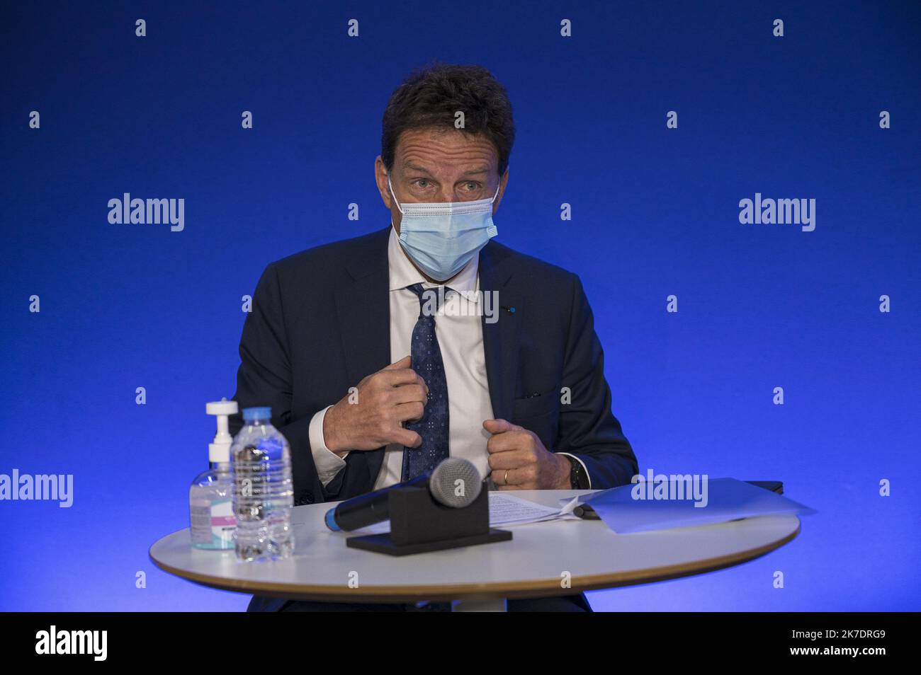 ©Julien Mattia / le Pictorium/MAXPPP - Julien Mattia / le Pictorium - 01/06/2021 - Francia / Ile-de-France / Parigi - Christian Jacob, president des Republicains a la Convention nationale sur le theme souverainete economique au Siege des Republicains a Parigi, le 1er Juin 2021 / 01/06/2021 - Francia / Ile-de-France (regione) / Parigi - Christian Jacob, presidente dei Repubblicani alla Convenzione Nazionale sul tema della sovranità economica presso la sede Repubblicana di Parigi, 1 giugno 2021 Foto Stock