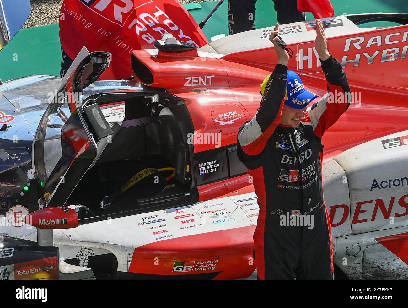 RéPHOTOPQR/OUEST FRANCE/Franck DubraÃ½ ; le Mans ; 22/08/2021 ; 24 heures du Mans 2021 Victoire de la Toyota 7 pilotÃ par Conway , Kobayashi et Lopez devant la Toyota 8 Â pilotÃ par Buemi , Nakajima et Hartley (Photo Franck Dubray) Foto Stock