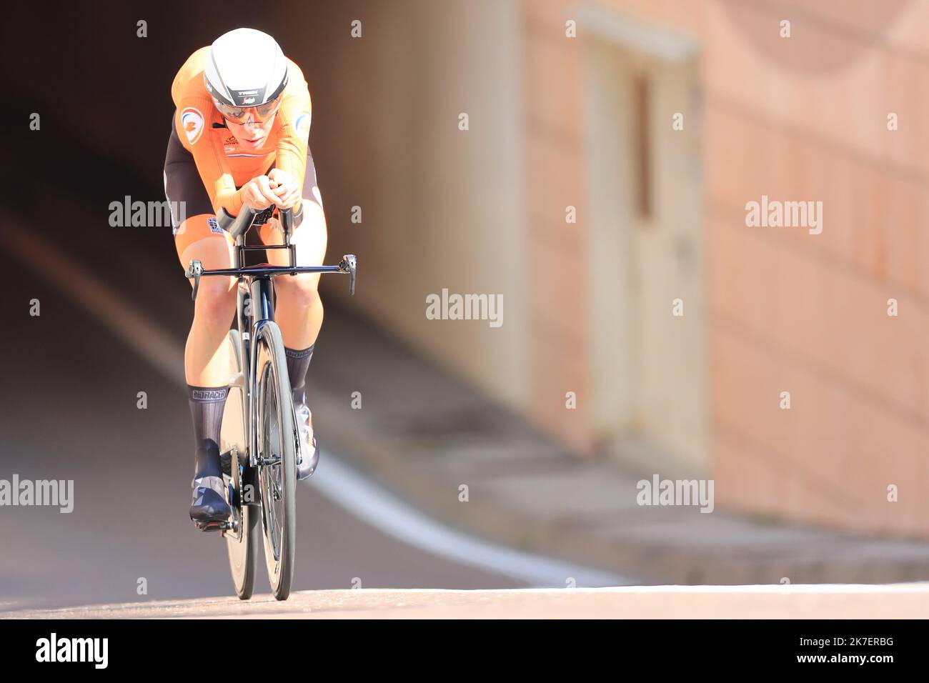 ©Pierre Teyssot/MAXPPP ; Campionato europeo di ciclismo su strada 2021 UEC. Trento, Italia il 9 settembre 2021. Women Elite cronometro individuale, Ellen Van Dijk (Paesi Bassi) Â© Pierre Teyssot / Maxppp Foto Stock