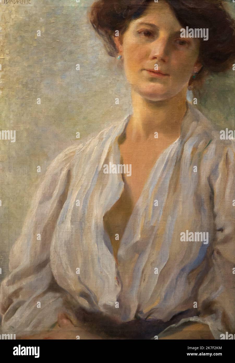 ©Active Museu/MAXPPP - ActiveMuseum 0000116.jpg / Portrait de sa femme, Marija - Ivan Vavpotic (vers 1905) - 1905 - / Ivan Vavpotic / Peinture Active Museum / le Pictorium Orecchini, acconciatura, Ritratto, camicia, Impressionismo sloveno, impressionisti sloveni, stare in piedi (to) verticale, Marija, 20th ° secolo, Ivan Vavpotic, Pittura, Donna, Foto Stock