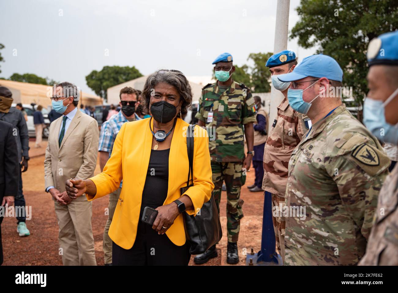 ©Nicolas Remene / le Pictorium/MAXPPP - l'ambasciatrice americaine a l'ONU Linda Thomas-Greenfield lors de la cerimonie organizzazione commemorativa ce dimanche 24 ottobre 2021 au quartier General de la MINUSMA a Bamako au Mali en memoire des casques bleus tombes pour la paix au Mali. La ceremonie s'est tenue en presence d'une deleguation du Conseil de securite des Nations unies qui a rencontre les autorites de la Transition ces jours-ci. La Delegation, est co-dirigee par l'Ambassadeur du Niger aupres des Nations Unies, Abdou Abarry, figlio omologo francais Nicolas de R Foto Stock