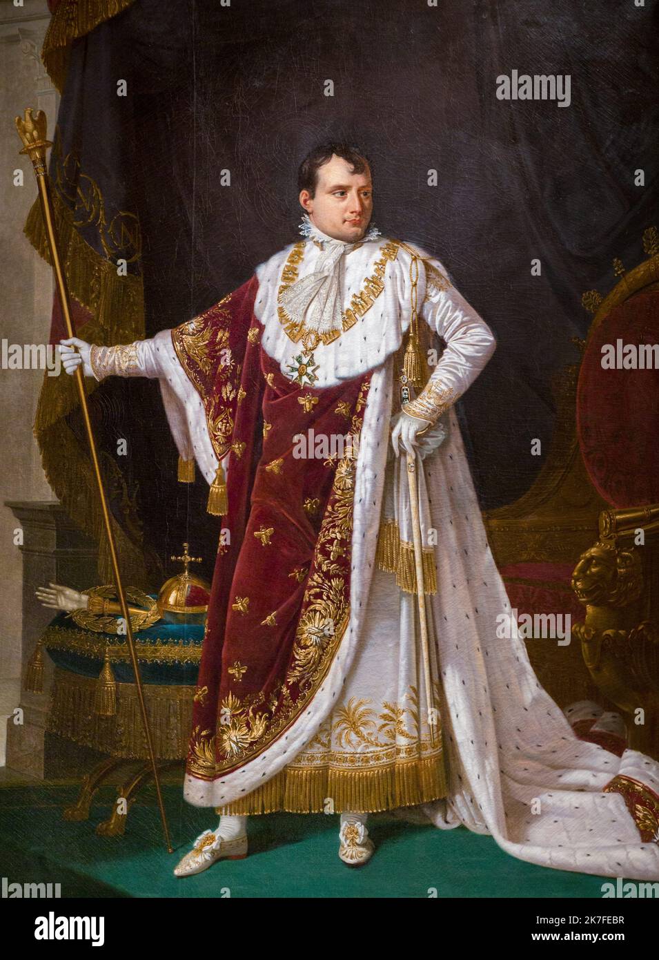 ©Active Museu/MAXPPP - ActiveMuseum 0006647.jpg / Napoleone 1er en costume de sacre 1807 - / Robert Lefebvre / Peinture Active Museum / le Pictorium Coronation abiti, Corona, Drape, scatto a tutta lunghezza, sguardo indiretto, vista interna, Legione d'onore, Collana, Sceptre, Casa sociale, tre quarti profilo, Trono, verticale, Robert Lefebvre, 19th ° secolo ,Pittura , Foto Stock