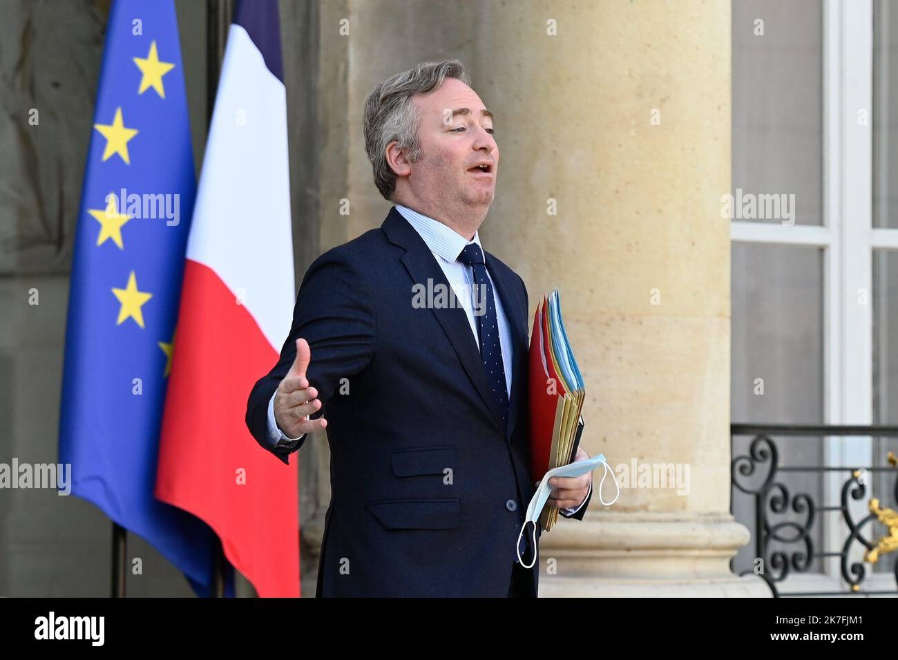 ©Julien Mattia / le Pictorium/MAXPPP - Jean-Baptiste Lemoyne, Secretaire d'Etat aupres du ministre de l'Europe et des Affaires etrangeres, Charge du Tourisme, des Francais de l'etranger et de la Francofonie en sortie du Conseil des Ministres, au Palais de l'Elysee le 10 novembre 2021. Foto Stock