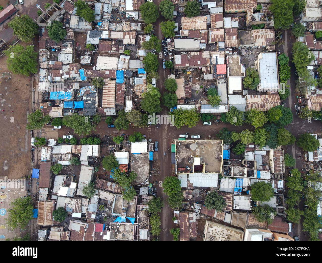 ©Nicolas Remene / le Pictorium/MAXPPP - Vue eyrienne de l'urbanization d'un quartier de Bamako au Mali le 23 ottobre 2021. Foto Stock