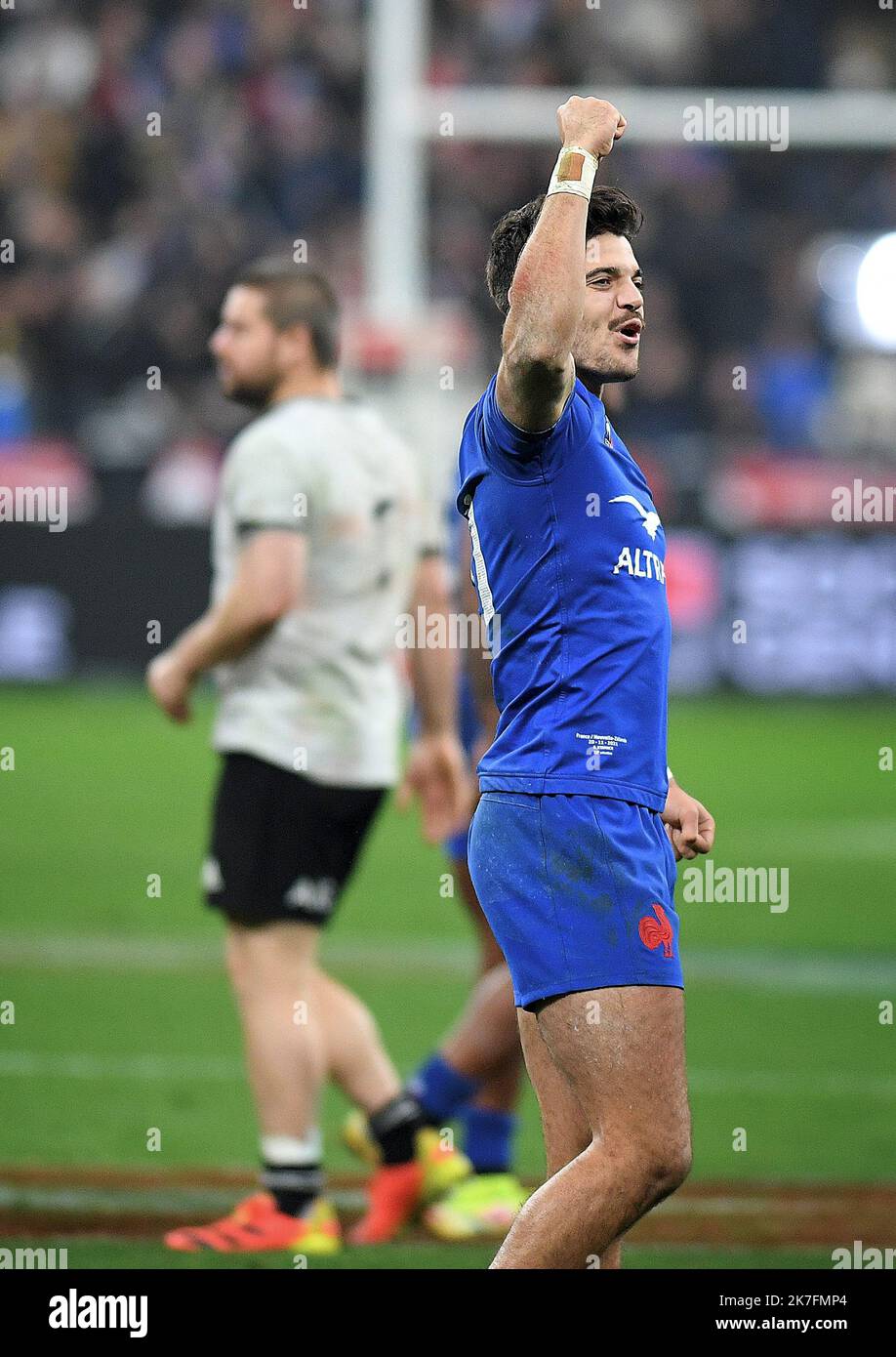 ©PHOTOPQR/VOIX DU NORD/PIERRE ROUANET ; 20/11/2021 ; 20/11/2021. Rugby, tournée d'automne (Autumn Nations Series), France (XV de France) - Nouvelle-Zélande (All Blacks), au Stade de France, Paris Saint-Denis. Ntamack. FOTO PIERRE ROUANET LA VOIX DU NORD 20/11/2021. Rugby, tour autunnale (Autumn Nations Series), Francia (XV de France) - Nuova Zelanda (All Blacks), allo Stade de France, Parigi Saint-Denis. La Francia batte la All Black da 40 a 25 Foto Stock