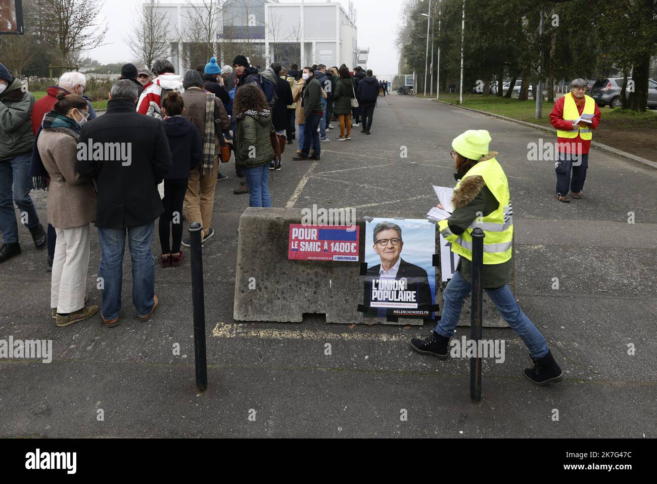 ©PHOTOPQR/LE PARISIEN/olivier corsan ; Nantes ; 16/01/2022 ; Nantes, 44, Francia, le 16 janvier 2022. Jean-Luc Mélenchon, candidat de la France Insoumise à l'élection présidentielle a tenu un meeting immersif à Nantes retransmis sur les réseaux sociaux avec une caméra à 360° à Nantes. MAG2022 - Nantes, Francia, 16th 2022 gennaio Jean-Luc Mélenchon, candidato della Francia Insoumise alle elezioni presidenziali ha tenuto un incontro coinvolgente a Nantes in onda sui social network con una telecamera a 360° a Nantes. Foto Stock