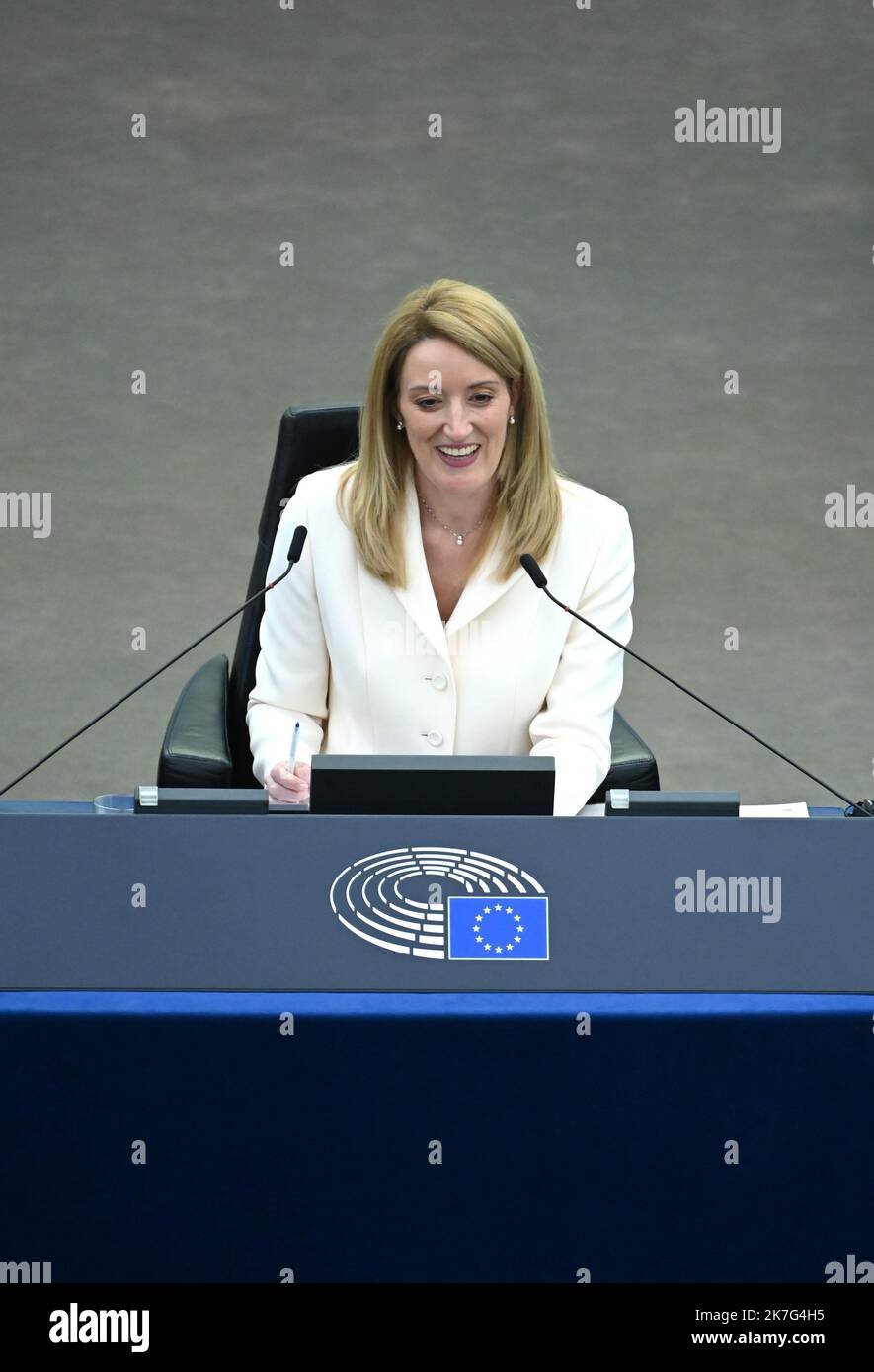 ©PHOTOPQR/l'ALSACE/Jean-Marc LOOS ; Strasbourg ; 18/01/2022 ; Roberta Metsola élue présidente du parlement européen à Strasbourg le 18 JANVIER 2022; - 2022/01/18 - Roberta METSOLA, nuovo Presidente del Parlamento europeo. Foto Stock