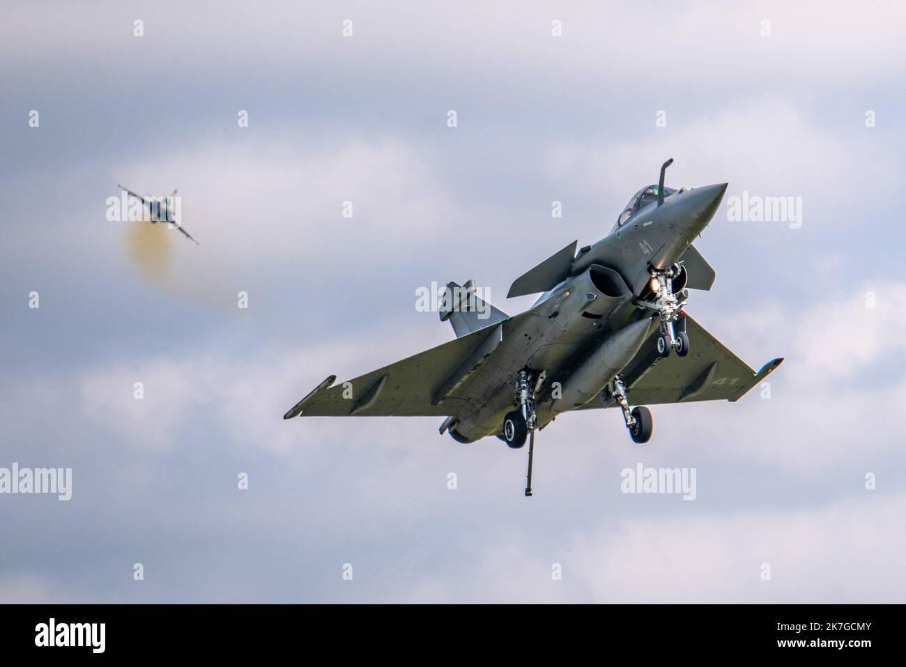 ©Arnaud BEINAT/Maxppp. 2021/09/12, MELUN-VILLAROCHE, FRANCIA. Incontro con le leggende aeree eyrien. Chasseur bombardier Rafale de l'armée de l'Air et de l'espace. Foto Stock