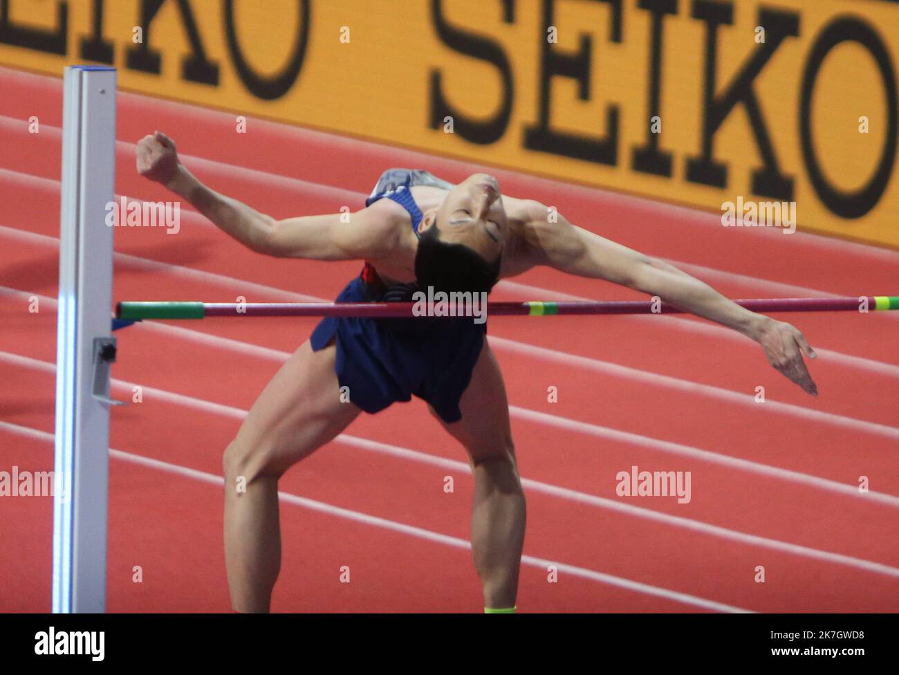 ©Laurent Lairys/MAXPPP - Sanghyeok WOO of Korea High Jump Men durante i Campionati mondiali di atletica indoor 2022 il 20 marzo 2022 alla Stark Arena di Belgrado, Serbia - Foto Laurent Lairys / Foto Stock