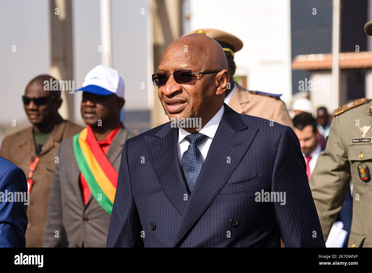 ©Nicolas Remene / le Pictorium/MAXPPP - Bamako 23/02/2019 Nicolas Remene / le Pictorium - 23/2/2019 - Mali / Koulicoro / Bamako - l'ancien Premier Ministre malien M. Soumeylou Boubeye Maiga lors de la mise en service de la nouvelle station d'extrure de Kabala. Celle-ci permettra notamment d'assurer l'aprovisioning correct en eau potable de la ville de Bamako. L'est le Plus important projet en altentation d'eau potable en Afrique de l'Ouest. / 23/2/2019 - Mali / Koulikoro / Bamako - l'ex primo Ministro del Mali, Soumeylou Boubeye Maiga, durante la messa in servizio della nuova Kabala wa Foto Stock
