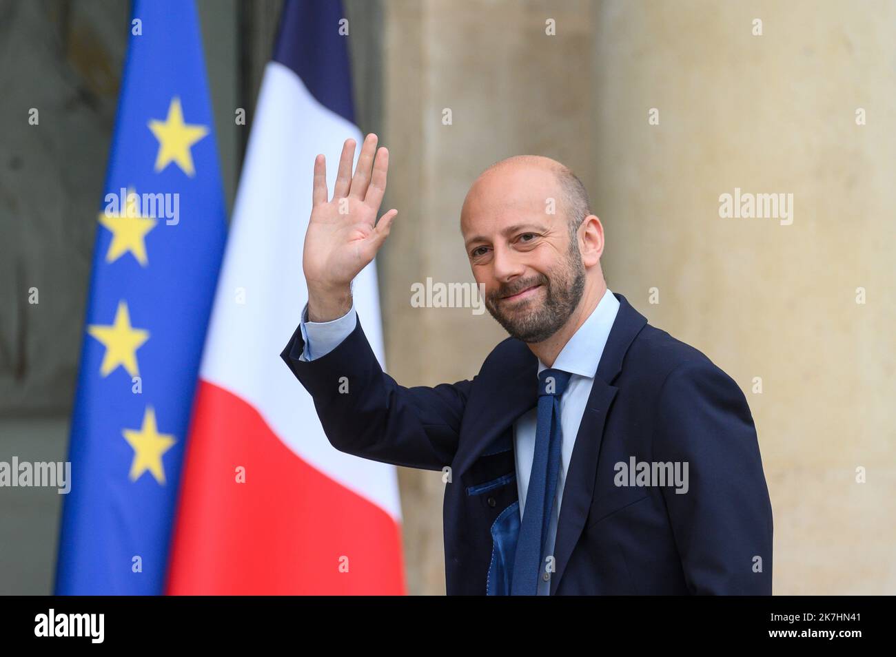 ©Julien Mattia / le Pictorium/MAXPPP - Parigi 23/05/2022 Julien Mattia / le Pictorium - 23/5/2022 - Francia / Ile-de-France / Parigi - Arrivee de Stanislas Guerini ministre de la Transformation et de la fondtion publique au Conseil des Ministres du 23 mai 2022 / 23/5/2022 - Francia / Ile-de-France (regione) / Parigi - arrivo di Stanislas Guerini Ministro della trasformazione e del servizio pubblico al Consiglio dei Ministri del 23 maggio 2022 Foto Stock