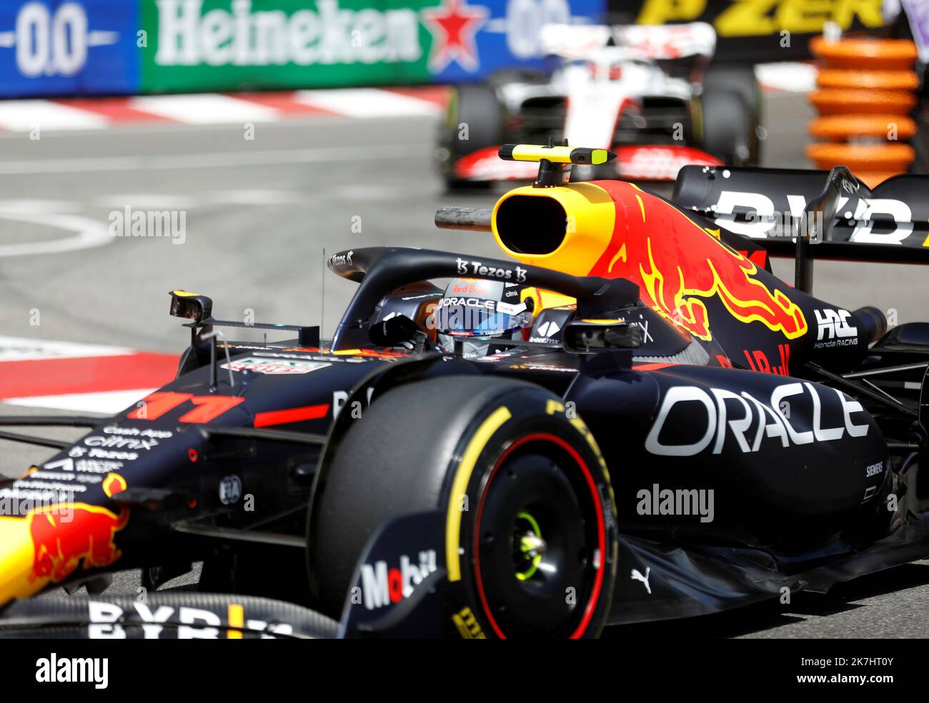 ©PHOTOPQR/NICE MATIN/Jean Francais Ottonello Dylan Meiffret ; Monaco ; 27/05/2022 ; Grand prix de Monaco 79e, premiers essais de formule 1 ICI : 11 - Sergio PEREZ (Red Bull) Foto Stock