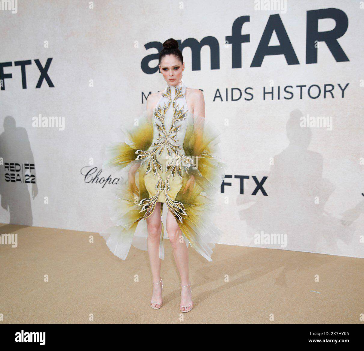 ©PHOTOPQR/NICE MATIN/Sebastien Botella ; Antibes ; 26/05/2022 ; Gala de l‚ÄôAmfAR, hotel du Cap Eden Roc, Antibes, le 26 mai 2022 Coco Rocha Foto Stock