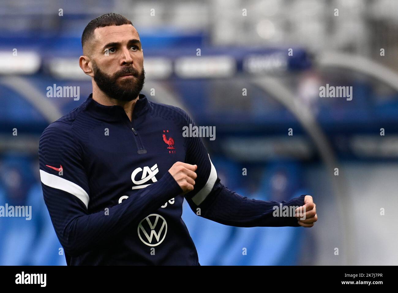 ©Julien Mattia / le Pictorium/MAXPPP - Saint-Denis 05/06/2022 Julien Mattia / le Pictorium - 5/6/2022 - Francia / Ile-de-France / Saint-Denis - Karim Benzema lors du Match de la ligue des Nations Francia - Danemark au Stade de France. / 5/6/2022 - Francia / Ile-de-France (regione) / Saint-Denis - Karim Benzema durante la partita della Lega delle Nazioni Francia - Danimarca allo Stade de France. Foto Stock