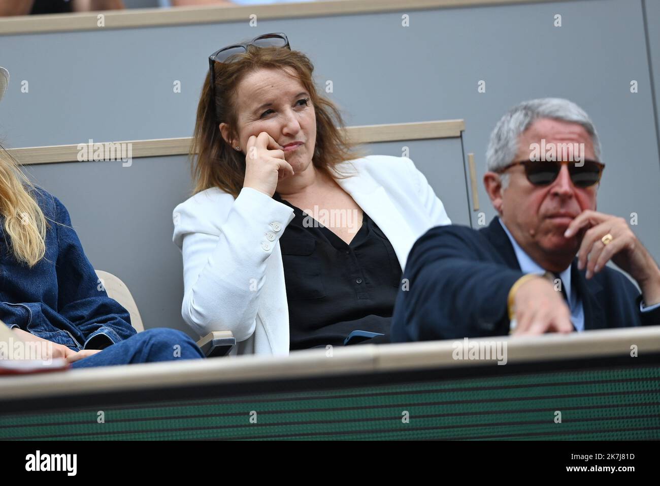 ©FRANCK CASTEL/MAXPPP - 20220006 Anne Roumanoff, PARIGI, FRANCIA - 05 GIUGNO l'Open francese 2022 al Roland Garros il 05 giugno 2022 a Parigi, Francia Foto Stock