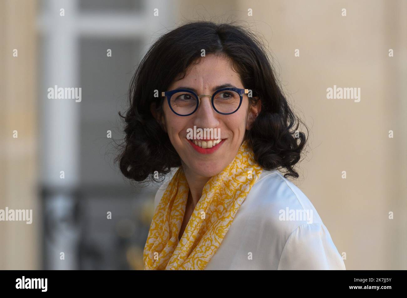 ©Julien Mattia / le Pictorium/MAXPPP - Parigi 05/07/2022 Julien Mattia / le Pictorium - 5/7/2022 - Francia / Ile-de-France / Parigi - Rima ABDUL-MALAK, ministre de la Culture en sortie du Conseil des Ministres, A Paris le 04 Juillet 2022 / 5/7/2022 - Francia / Ile-de-France (regione) / Parigi - Rima ABDUL-MALAK, Ministro della Cultura all'uscita del Consiglio dei Ministri, a Parigi il 04 luglio 2022 Foto Stock