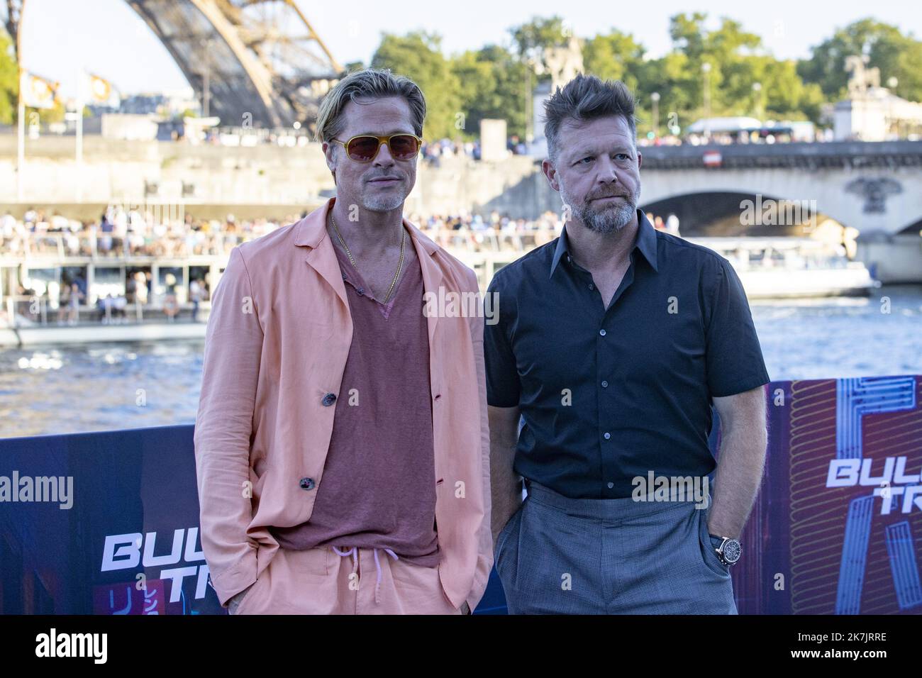 ©Sebastien Muylaert/MAXPPP - Parigi 16/07/2022 Brad Pitt e David Leitch partecipano alla Photocall 'Bullet Train' al Bateau l'Excellence, Port Debilly a Parigi, Francia. 16.07.2022 Foto Stock