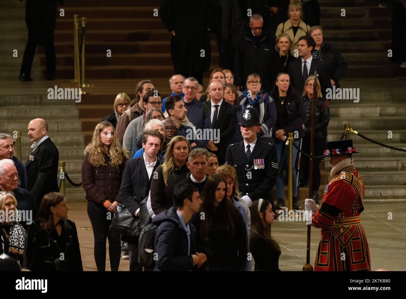 ©Julien Mattia / le Pictorium/MAXPPP - Londres 18/07/2016 Julien Mattia / le Pictorium - 18/7/2016 - Royaume-uni / Londres / Londres - Les Londoniens Rent ommage a la reine Elisabeth 2 dans Westminster Hall aupres de son cercueil, a Londres, le 16 Settembre 2022 / 18/7/2016 - Regno Unito / Londra / Londra - i londinesi rendono omaggio alla Regina Elisabetta 2 nella Westminster Hall vicino alla sua bara, a Londra, 16 settembre 2022 Foto Stock