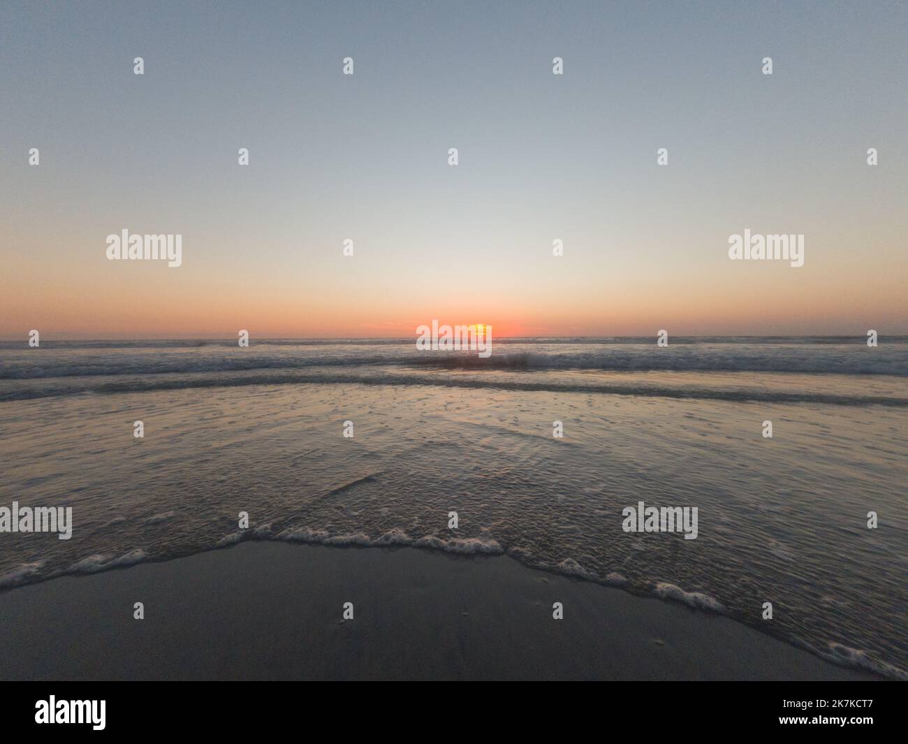 San Diego, California, Stati Uniti. 25th Mar, 2021. The Sunset in San Diego, California on Monday, October 17, 2022 (Credit Image: © Rishi Deka/ZUMA Press Wire) Foto Stock