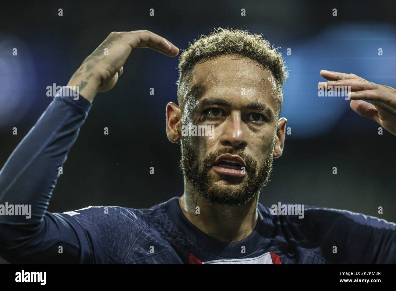 ©Sebastien Muylaert/MAXPPP - Parigi 11/10/2022 Neymar Jr di Parigi Saint-Germain reagisce durante la partita H del gruppo UEFA Champions League tra Parigi Saint-Germain e SL Benfica al Parc des Princes il 11 ottobre 2022 a Parigi, Francia. Foto Stock