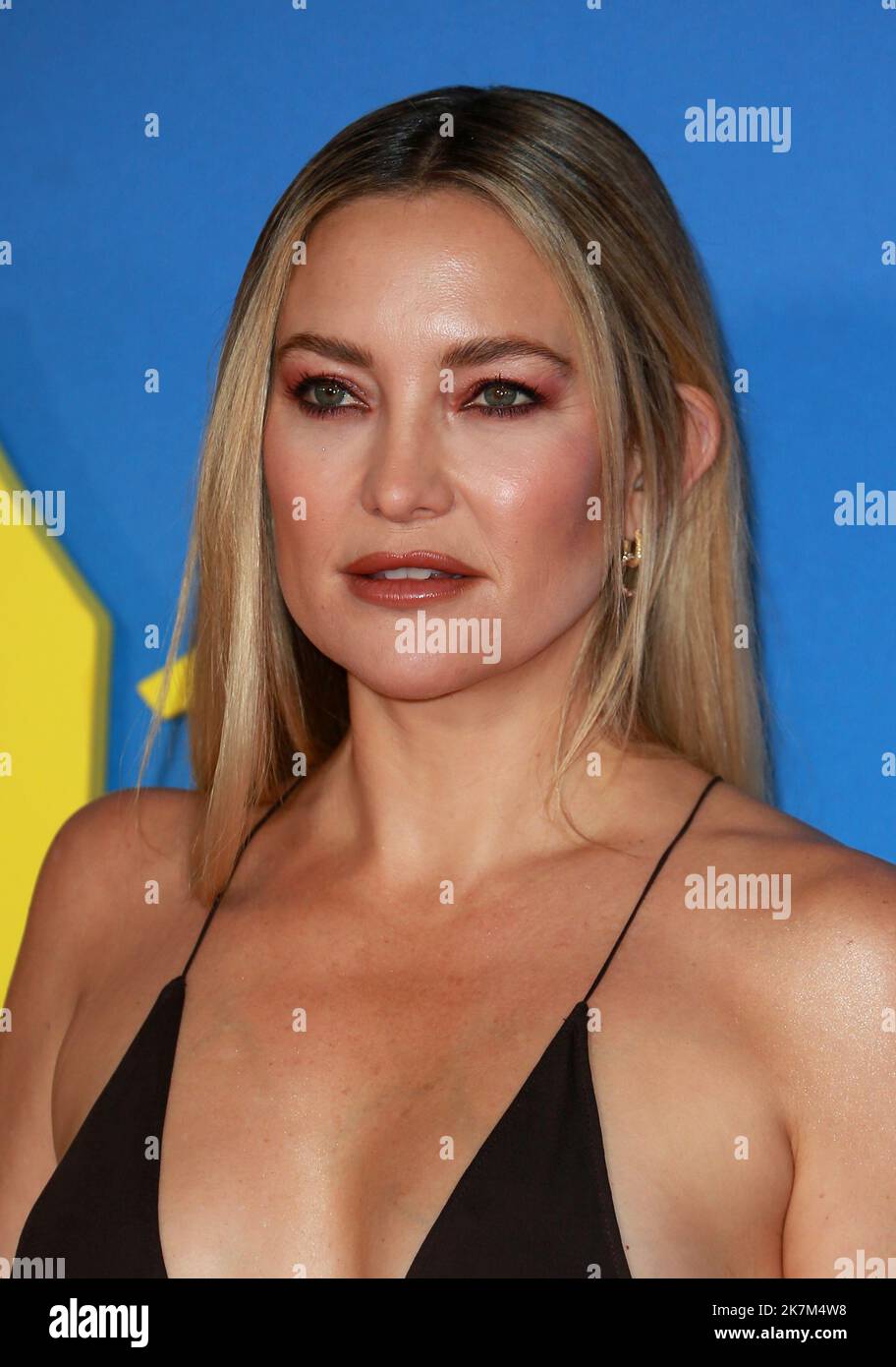 Kate Hudson partecipa alla prima edizione europea "Glass Onion: A Knives out Mystery" al Royal Festival Hall di Londra, Inghilterra. Foto Stock