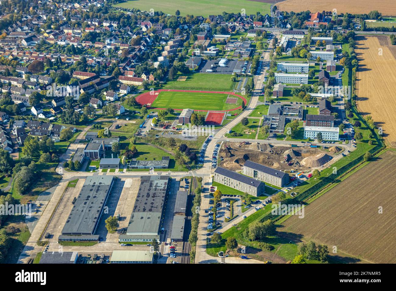 Vista aerea, caserma di Glückauf con cantiere, Königsborn, Unna, zona della Ruhr, Renania settentrionale-Vestfalia, Germania, lavori di costruzione, zona di costruzione, Foto Stock