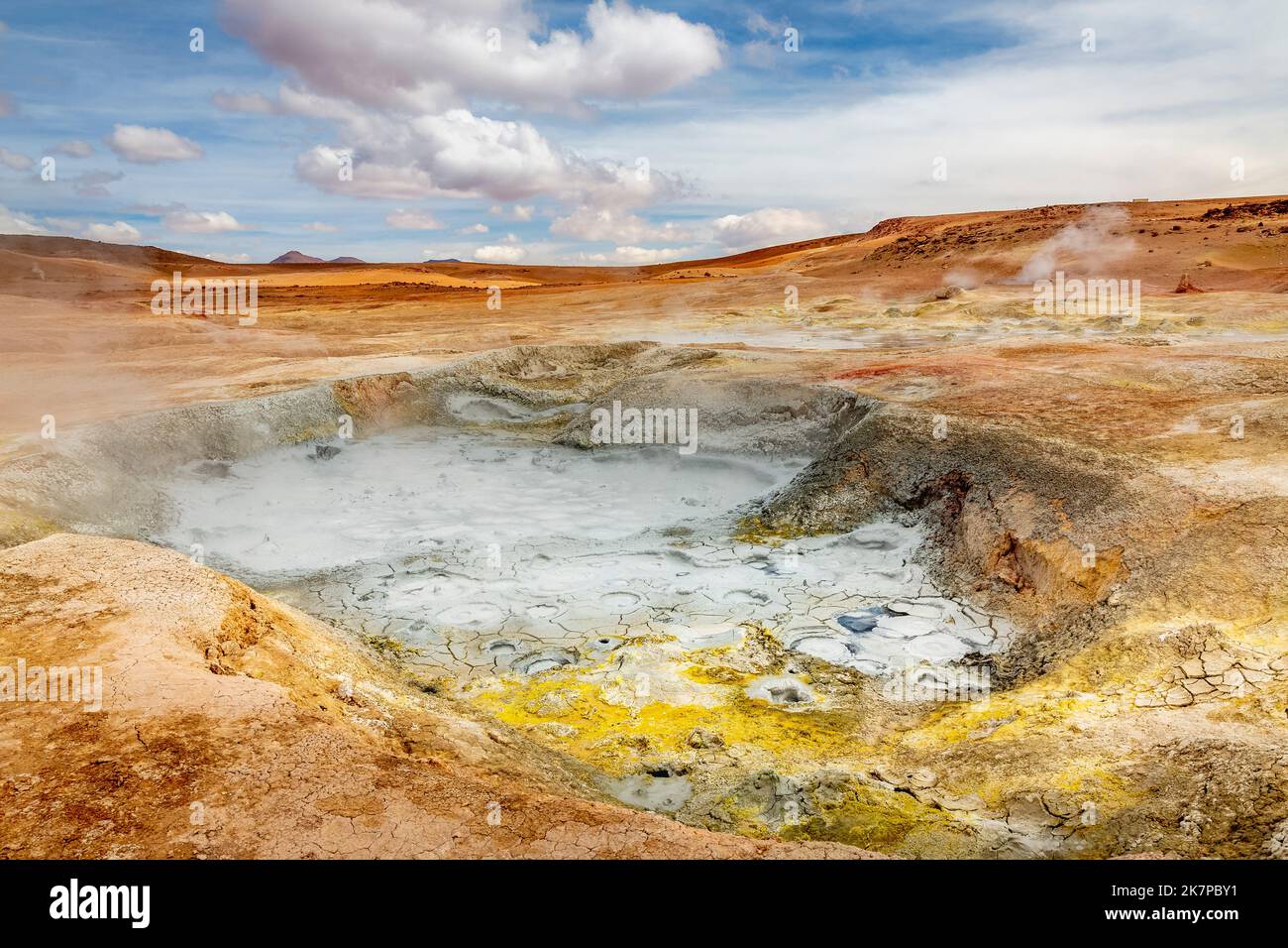 Sol de Manana Geyser nelle ande altiplano boliviane vicino al confine con il Cile Foto Stock