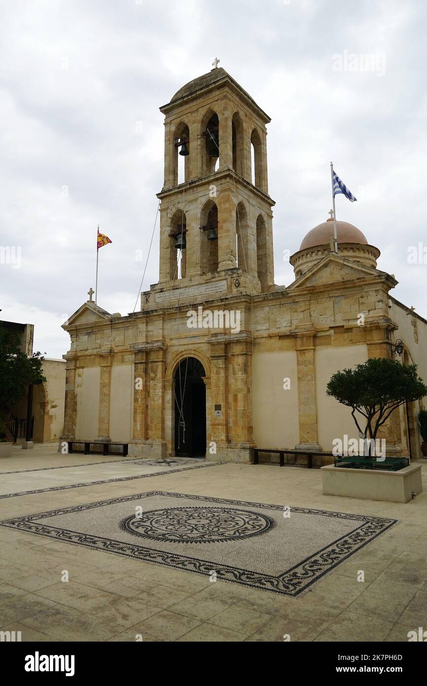 chiesa, Monastero di nostra Signora di Gonia o Monastero di Panagia Hodegetria, Kolymvari, Creta, Grecia, Europa Foto Stock