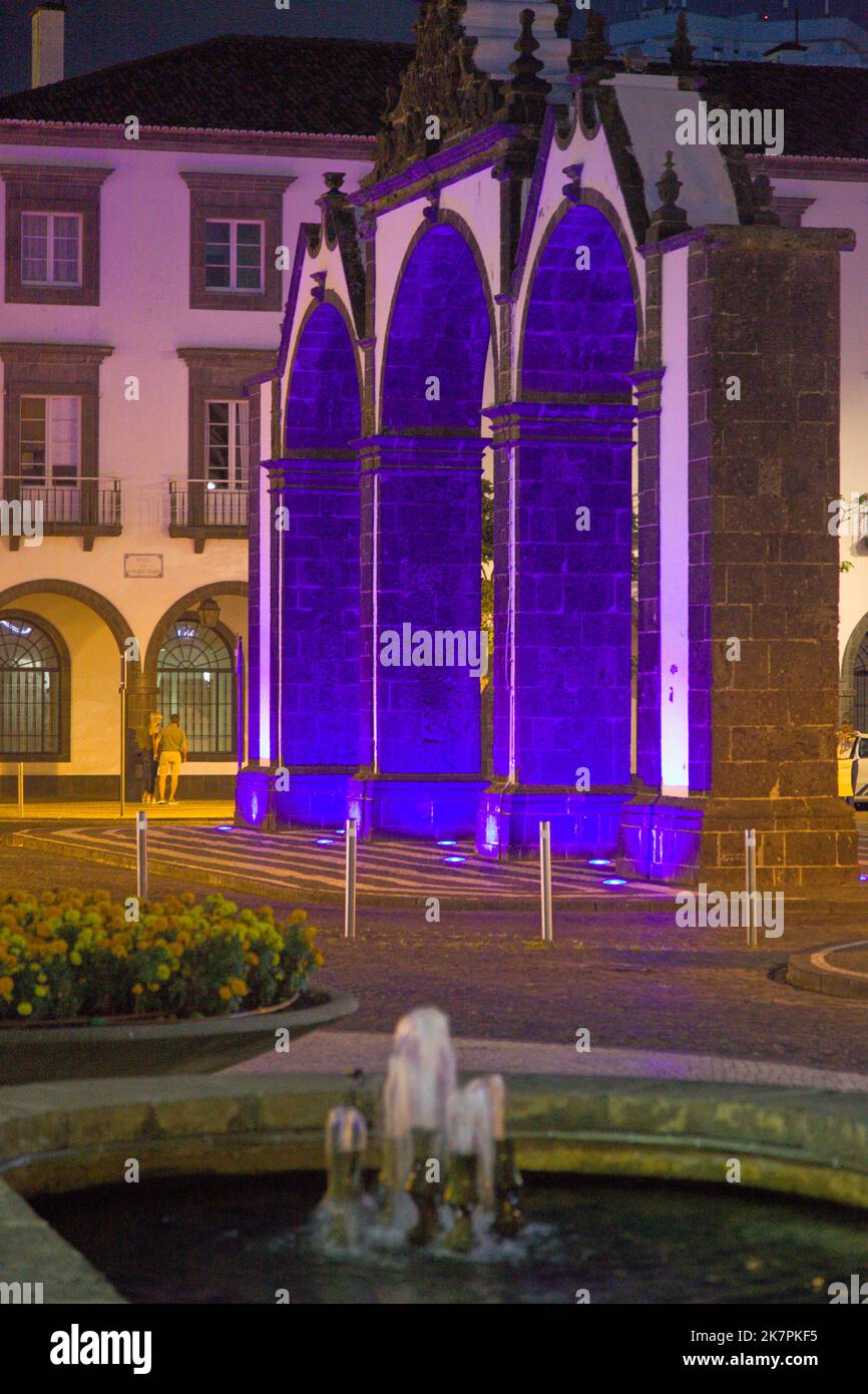 Portogallo, Azzorre, Isola di Sao Miguel, Ponta Delgada, Portas da Cidade, Porte della città, Foto Stock