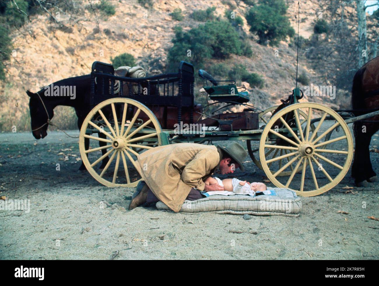 James Caan Film: Un altro uomo, un'altra donna; un altro uomo, un'altra chance; un Autre Homme, Une Autre Chance (Another Man) personaggi: David Williams Another Chance, (Fr/USA 1977) regista: Claude Lelouch 28 settembre 1977 **AVVERTENZA** questa fotografia è solo per uso editoriale ed è copyright di UNITED ARTISTS e/o del fotografo assegnato dalla Film o dalla Production Company e può essere riprodotta solo da pubblicazioni in concomitanza con la promozione del film di cui sopra. È richiesto un credito obbligatorio per GLI ARTISTI UNITI. Il fotografo deve essere accreditato anche quando è noto. Nessun uso commerciale Foto Stock