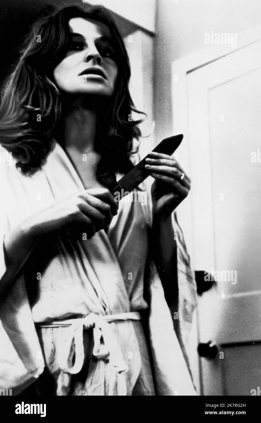 Julie Christie Film Demon Seed (1977) personaggi: Susan Harris regista: Donald Cammell 08 April 1977 **WARNING** questa fotografia è solo per uso editoriale ed è copyright della MGM e/o del fotografo assegnato dalla Film o Production Company e può essere riprodotta solo da pubblicazioni in concomitanza con la promozione del suddetto Film. È richiesto un credito obbligatorio a MGM. Il fotografo deve essere accreditato anche se conosciuto. Nessun uso commerciale può essere concesso senza l'autorizzazione scritta di The Film Company. Foto Stock