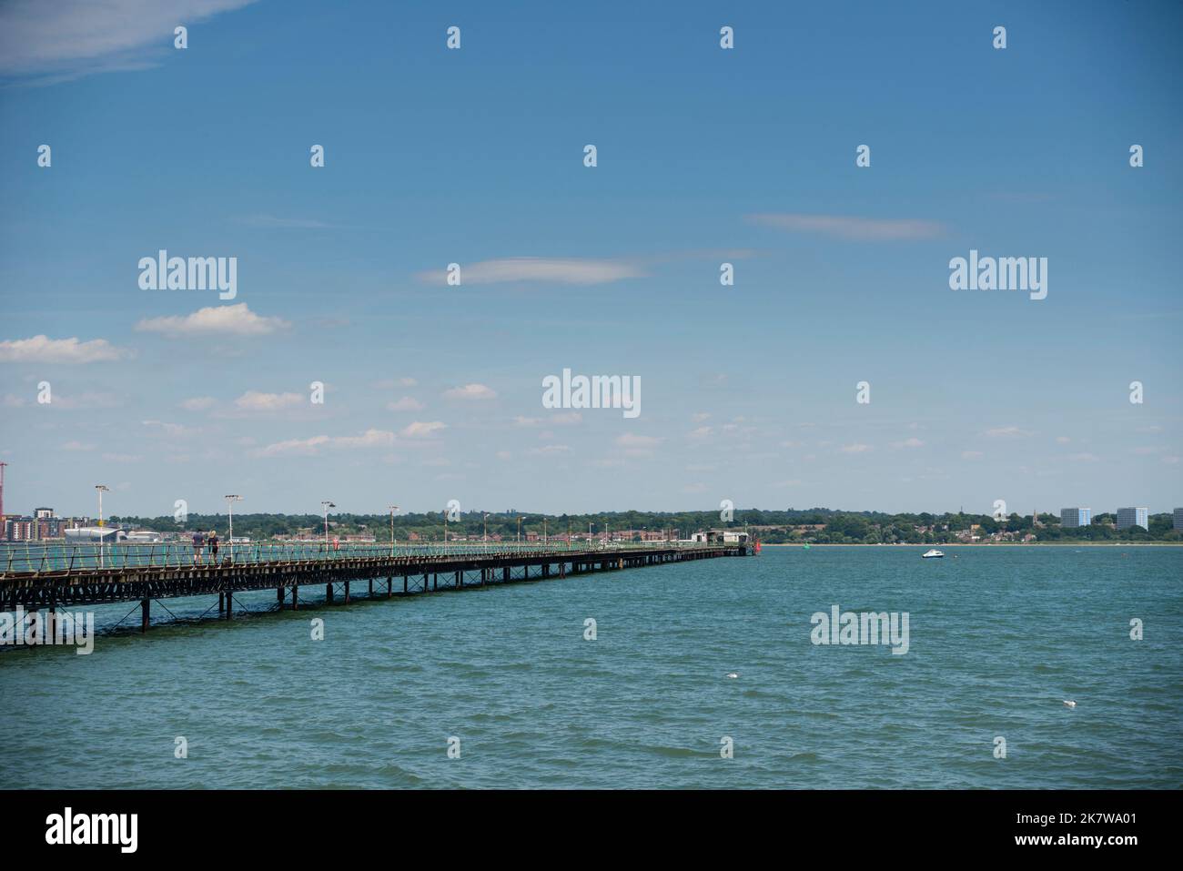 Hythe Pier Railway (Mini ferrovia per traghetto da e per Southampton), Hampshire, Regno Unito Foto Stock