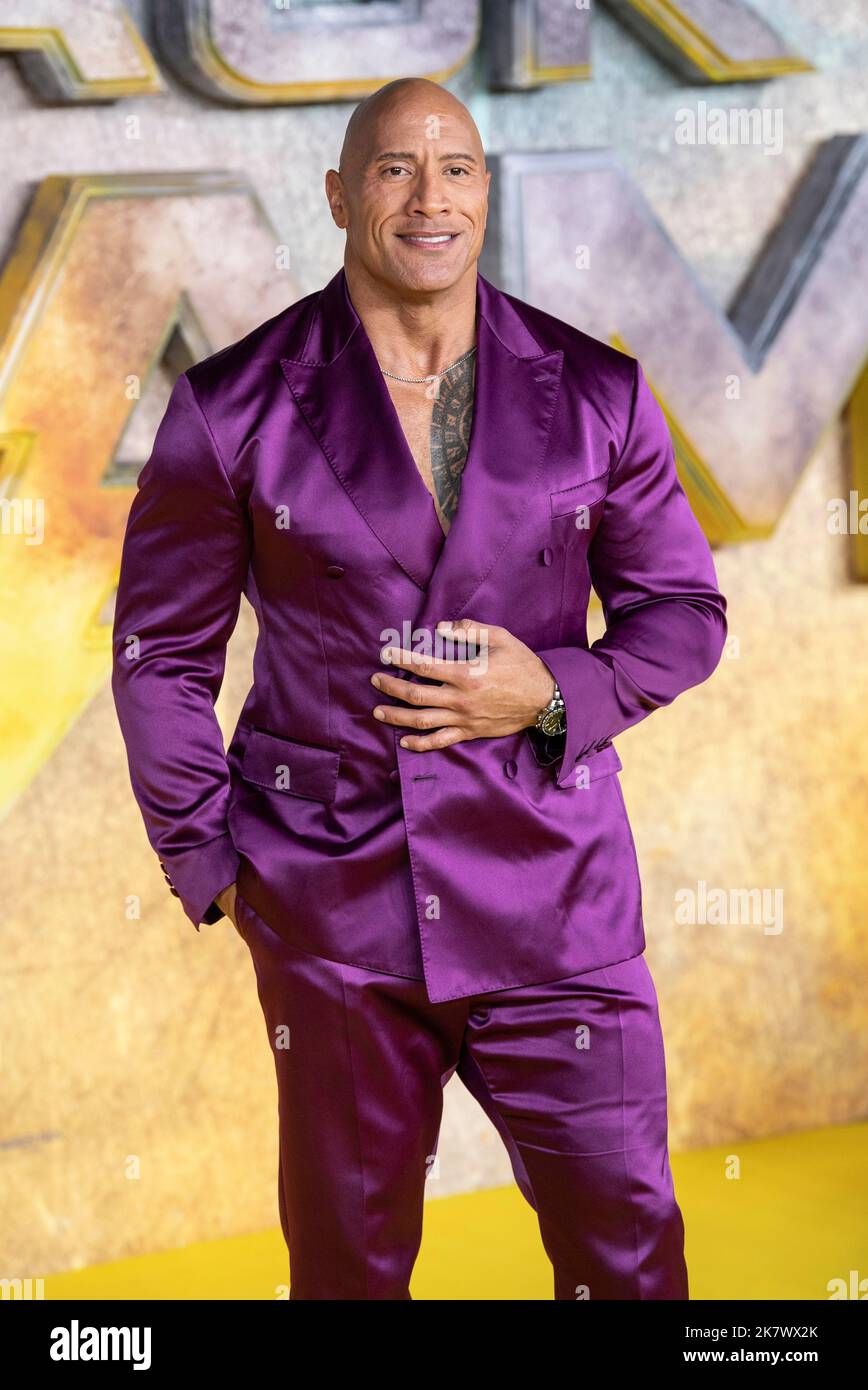 Londra, Regno Unito. Dwayne Johnson alla premiere britannica di Black Adam al Cineworld Leicester Square. 18 ottobre 2022. Rif: LMK386-S181022-001 Gary Mitchell/Landmark Media . Foto Stock