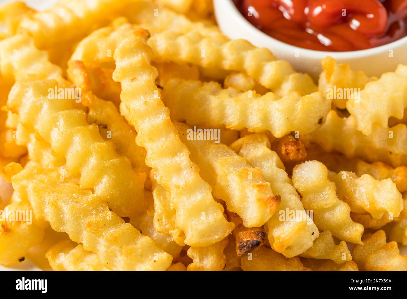 Fritte fatte in casa con Ketchup Foto Stock