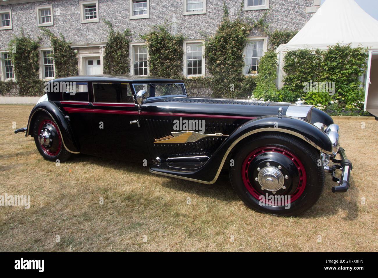 1932 Bucciali TAV8-32 V12 ‘fléche d’Or’ nella manifestazione cartier Style et luxe Concours al Goodwood Festival of Speed 2022. Foto Stock