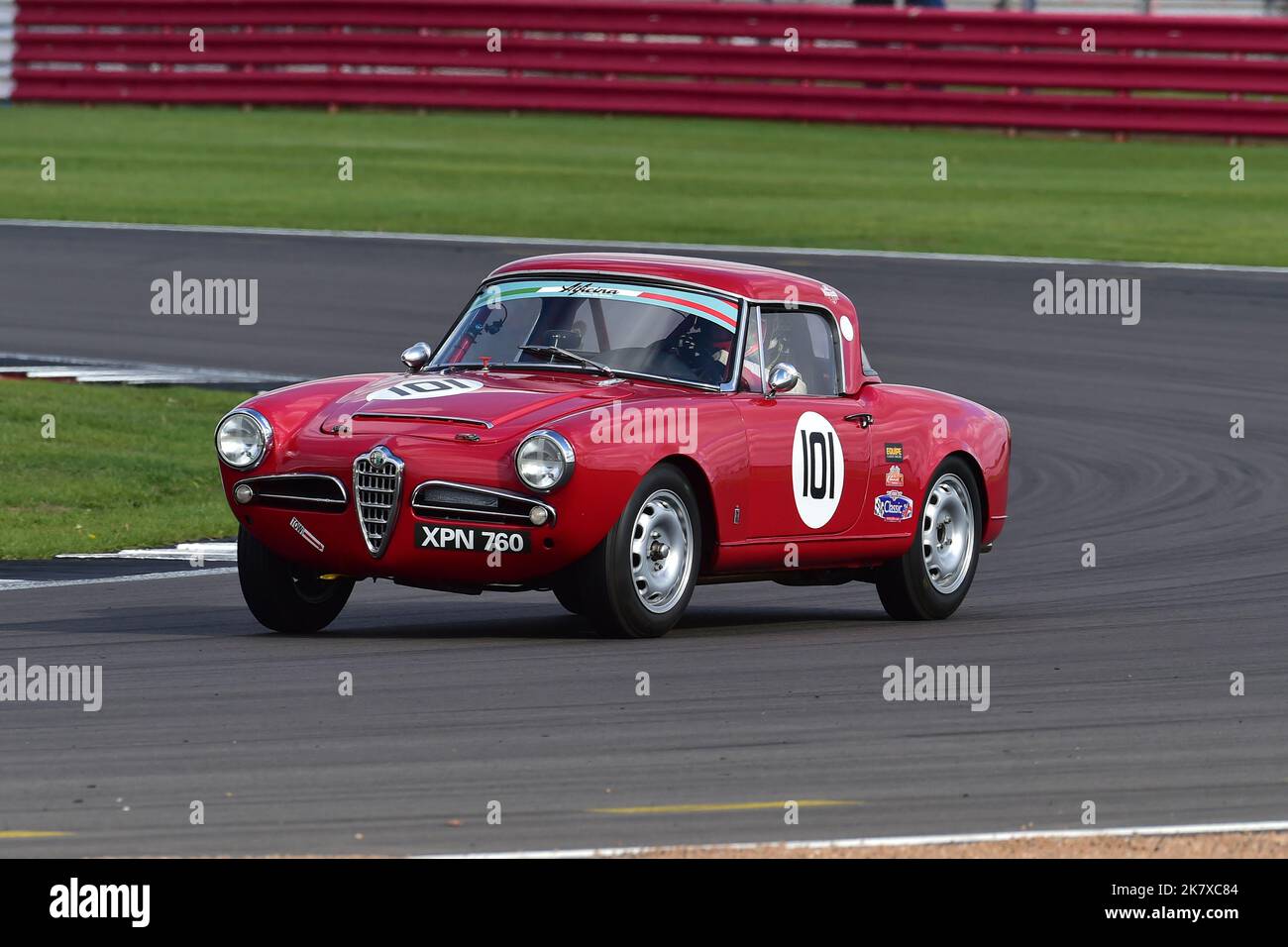 Ciprian Nistorica, Alfa Romeo Spider Veloce, Mintex Classic K, una serie di gare di un'ora per le vetture pre-1966 GT e Touring conformi alla FIA Append Foto Stock