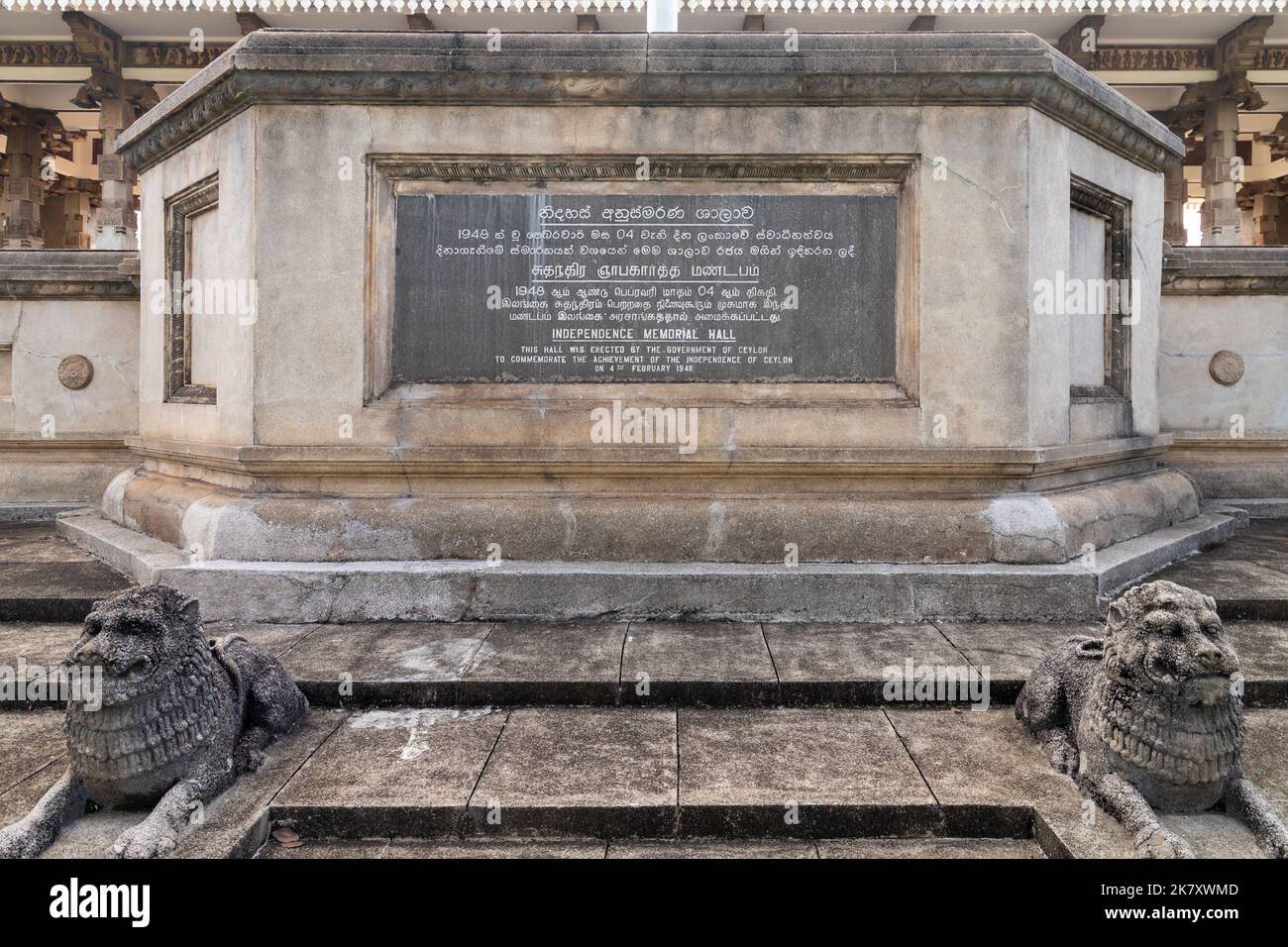 Colombo, Sri Lanka - 3 dicembre 2021: L'Ufficio informazioni della Sala commemorativa dell'Indipendenza è un monumento nazionale dello Sri Lanka costruito per commemorazione Foto Stock