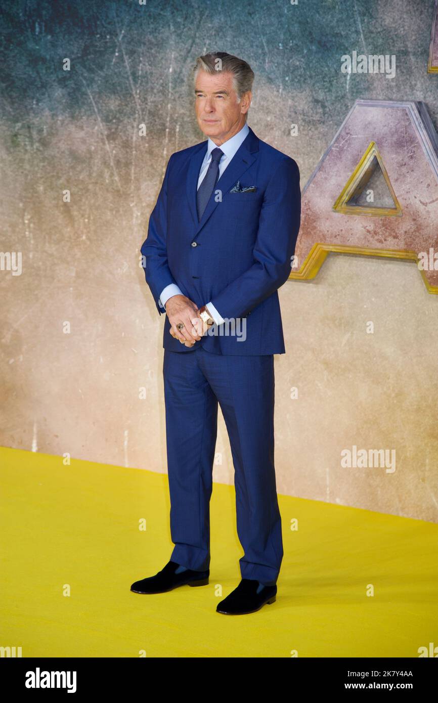 Pierce Brosnan. Black Adam UK Premiere, Cineworld Leicester Square, Londra. REGNO UNITO Foto Stock