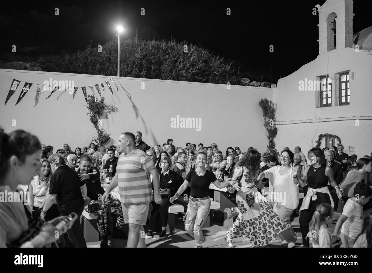 IOS, Grecia - 7 settembre 2022 : Un festival tradizionale a iOS Grecia dove locali e turisti celebrano la Santa Maria ad Agia Theodoti Foto Stock
