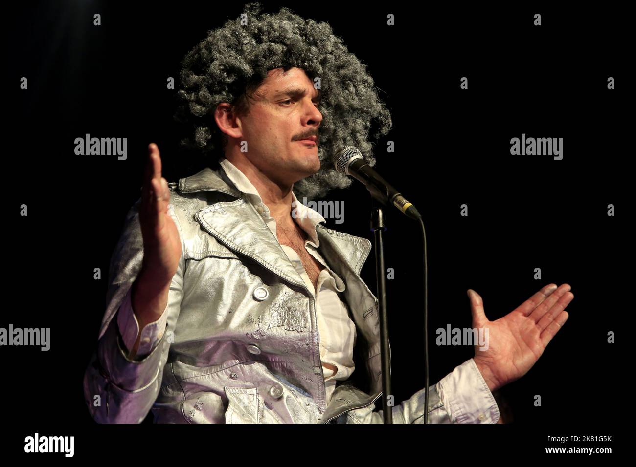 Les Chiche Capon : pilastro Matthieu. 32ème Festival Mont-Blanc Humour. Marte 2016. Saint-Gervais-les-Bains. Alta Savoia. Auvergne-Rhône-Alpi. Francia. Foto Stock