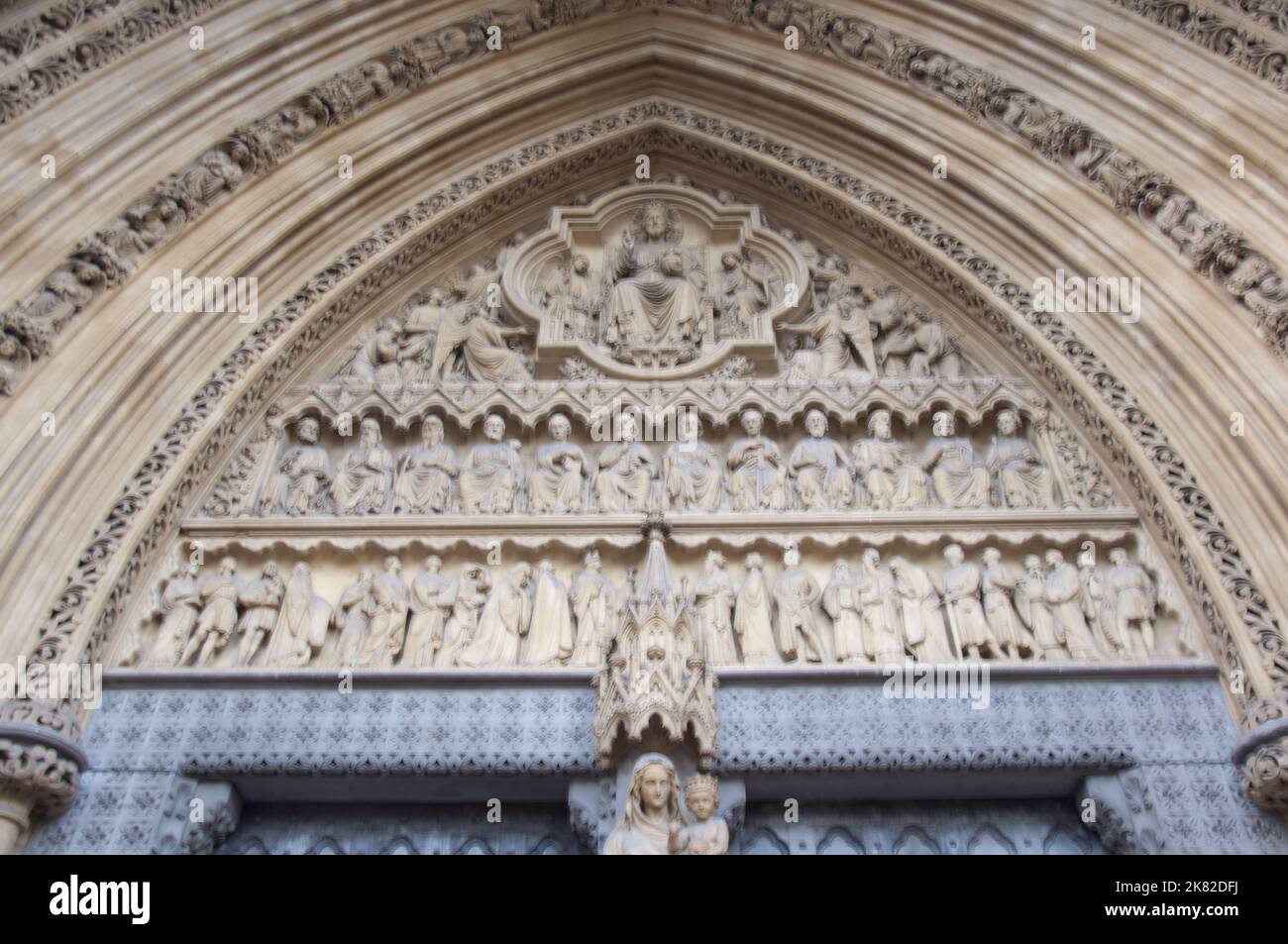 Timpano, facciata, ingresso nord, Abbazia di Westminster, Westminster, Londra, Regno Unito Foto Stock