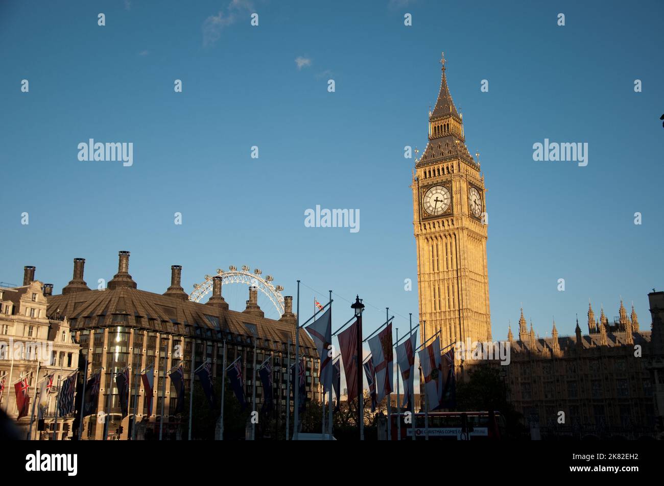 Big ben e Parliament Square, Westminster, Londra, Regno Unito Foto Stock
