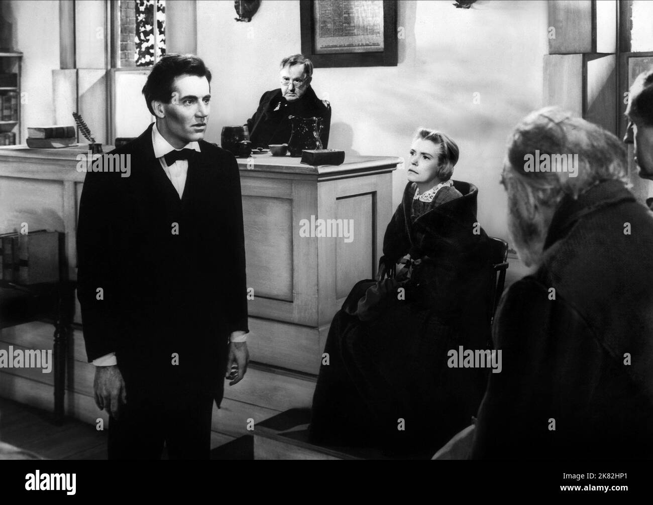 Henry fonda, Spencer Charters & Alice Brady Film: Giovane Sig. Lincoln (USA 1939) personaggi: Abraham Lincoln, giudice Herbert A. Bell & Abigail Clay regista: John Ford 30 maggio 1939 **AVVERTENZA** questa fotografia è solo per uso editoriale ed è copyright di 20th CENTURY FOX e/o del fotografo assegnato dalla Film o dalla Production Company e può essere riprodotta solo da pubblicazioni in concomitanza con la promozione del film di cui sopra. È richiesto un credito obbligatorio a 20th CENTURY FOX. Il fotografo deve essere accreditato anche quando è noto. Nessun uso commerciale può essere concesso senza autorizzazione scritta Foto Stock