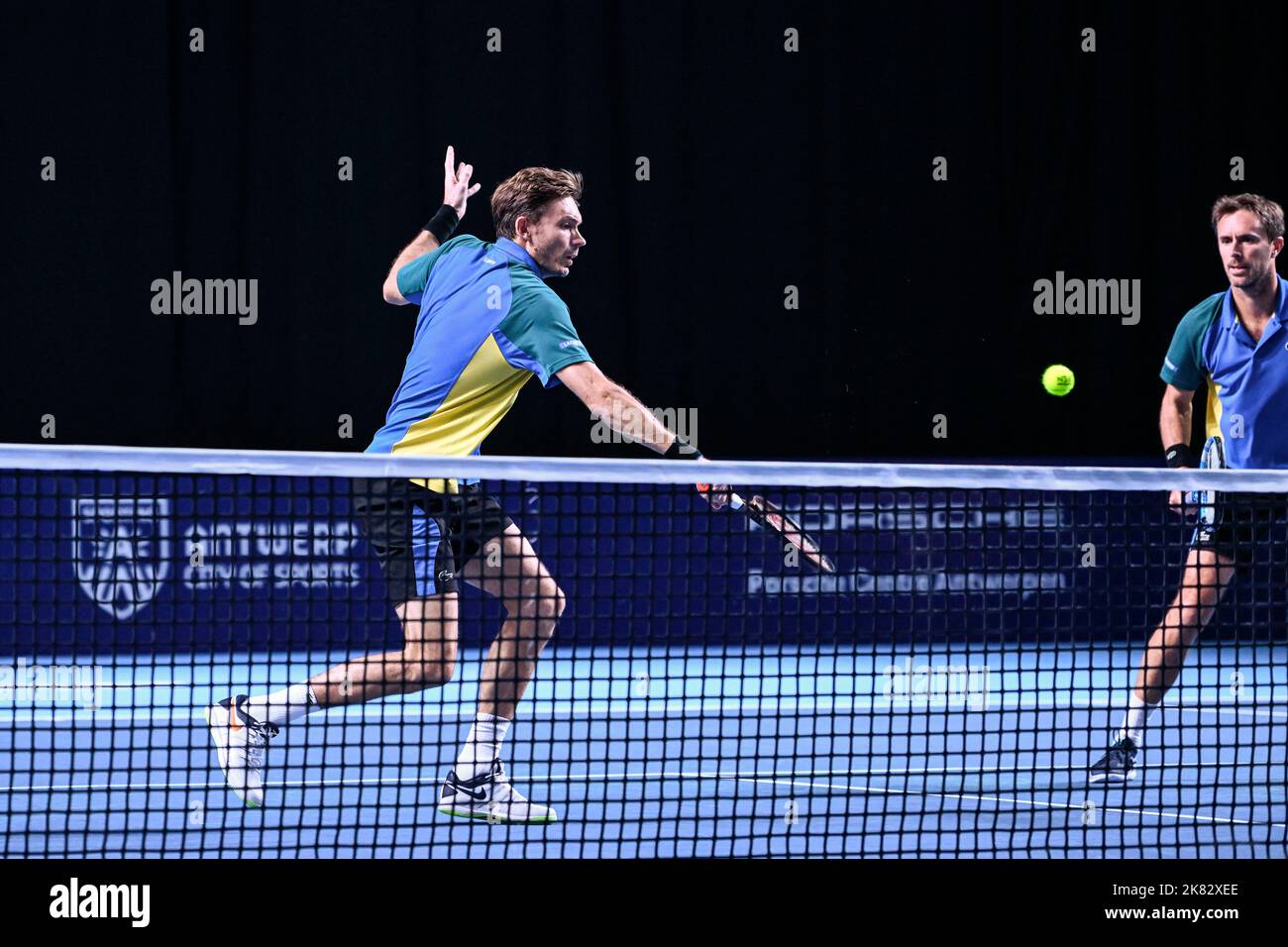 Anversa, Belgio. 20th Ott 2022. Il francese Nicolas Mahut ha mostrato in azione durante la partita maschile delle finali quadrimestrali tra la coppia francese Mahut - Roger-Vasselin e il polacco - Monaco Pair NYS - Zielinski, al torneo europeo Open Tennis ATP, ad Anversa, giovedì 20 ottobre 2022. BELGA PHOTO TOM GOYVAERTS Credit: Agenzia Notizie Belga/Alamy Live News Foto Stock