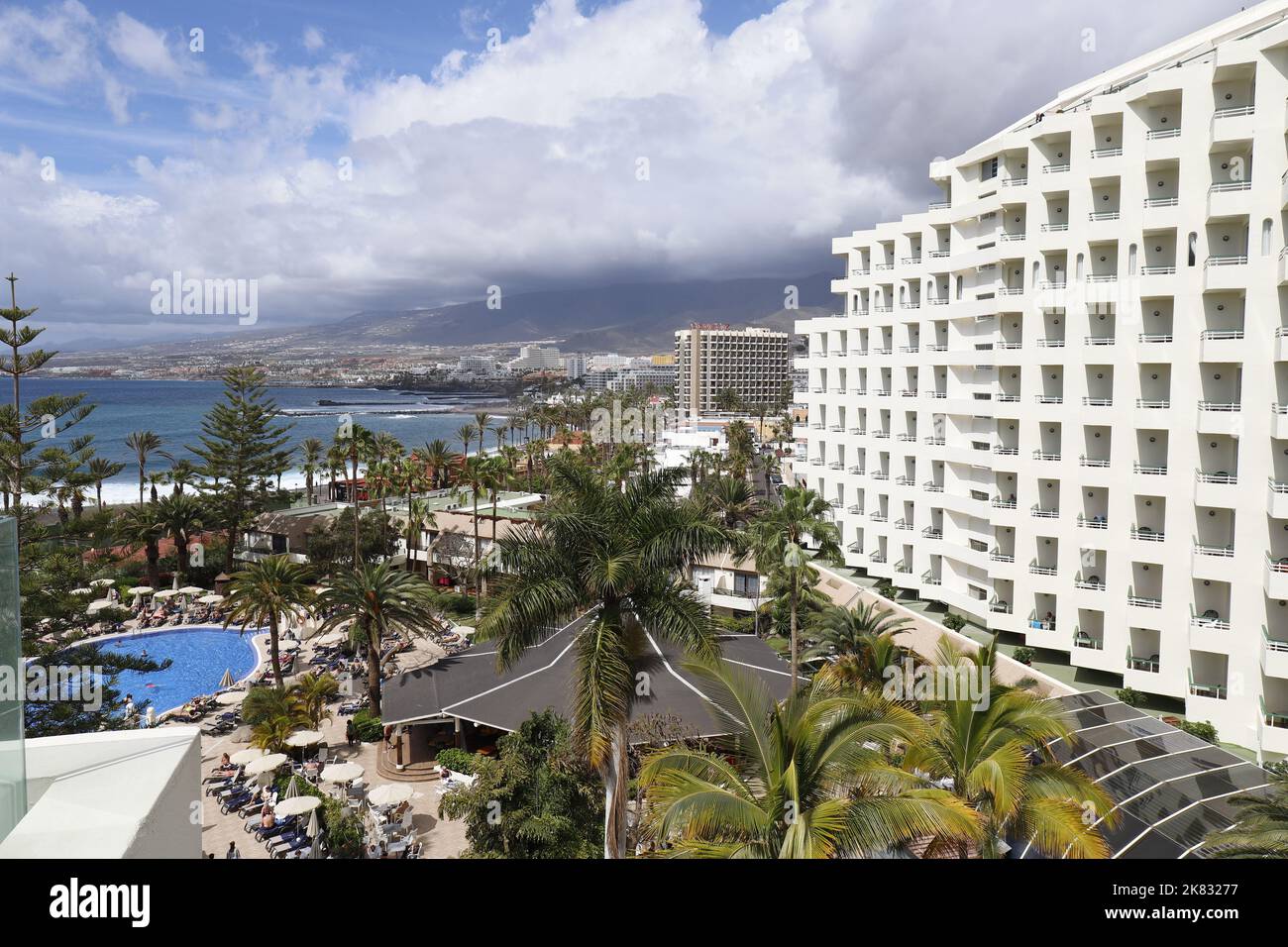 Vista dall'Hotel Las Palmeras, Las Playas del Americas, Tenerife Foto Stock