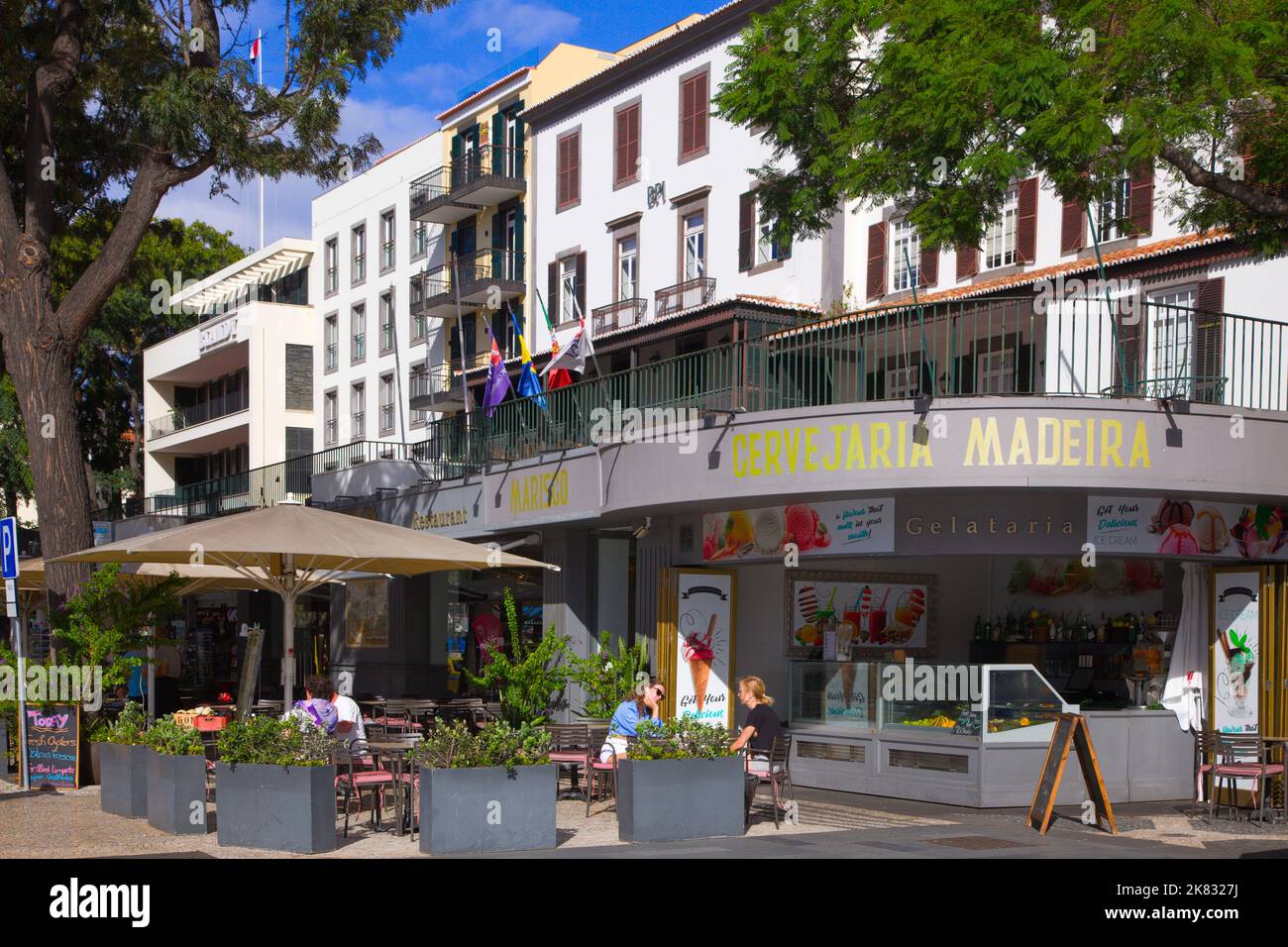 Portogallo, Madeira, Funchal, scena di strada, caffè, ristorante, Foto Stock