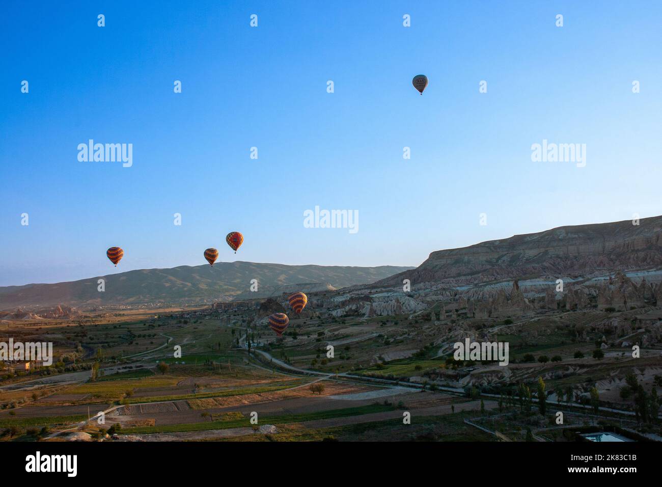Mongolfiere in Cappadocia Turchia. Cappadocia sfondo. Attività di mongolfiera a Goreme Foto Stock