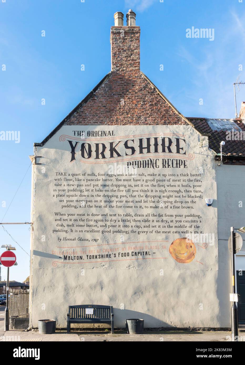 Murale la ricetta originale dello Yorkshire Pudding a Malton, North Yorkshire, Inghilterra, UK Foto Stock